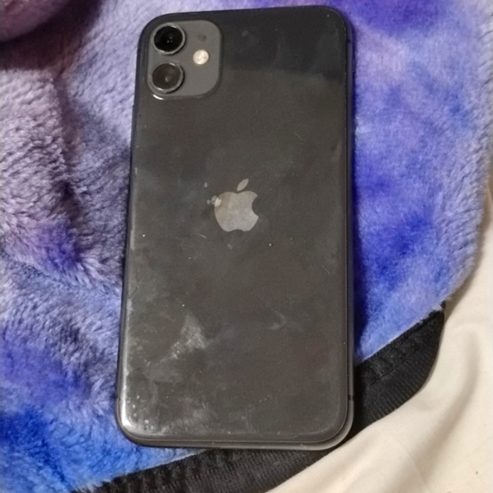 SOLD! Black iPhone 11 64GB T-Mobile carrier (screen is locked)